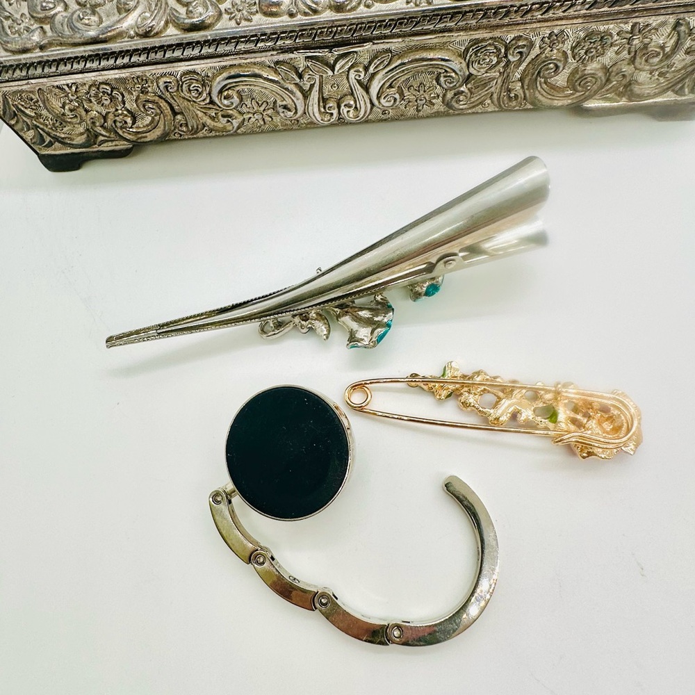 Colorful Rhinestone Accessories Lot - Picture 4 of 7